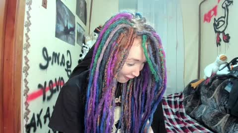 Roxy online show from February 8, 7:27 pm