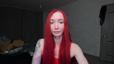 Snapshot of roxy_silver chatting on February 28, 5:03 pm Roxy online show from February 28, 5:03 pm