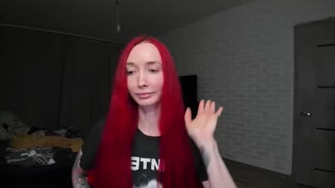 Snapshot of roxy_silver chatting on March 9, 5:50 pm Roxy online show from March 9, 5:50 pm