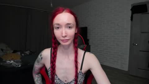 Snapshot of roxy_silver chatting on March 10, 9:20 pm Roxy online show from March 10, 9:20 pm