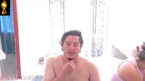 Snapshot of roxyandaron2 chatting on June 16, 3:14 pm RoxyAron online show from June 16, 3:14 pm