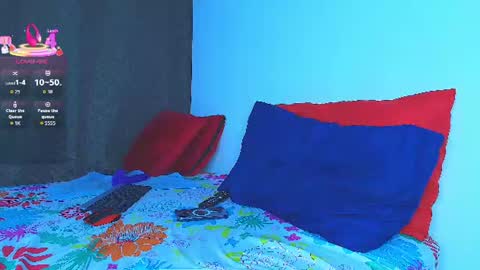 Snapshot of roy_barney chatting on June 18, 11:31 pm ANTONIO online show from June 18, 11:31 pm