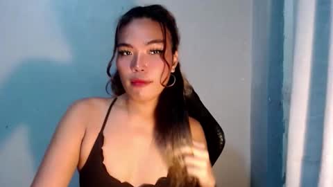 royaltymarcela6969 online show from October 2, 9:22 pm
