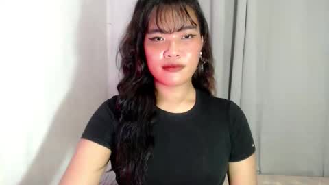 royaltymarcela6969 online show from March 9, 4:33 pm