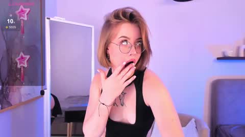 Snapshot of royce_ghost chatting on February 10, 9:58 am AnikaIm so hot that Ive already burned myself do you want me to set you on fire too online show from February 10, 9:58 am