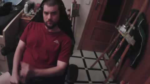 Snapshot of royer04 chatting on September 30, 11:32 pm royer04 online show from September 30, 11:32 pm