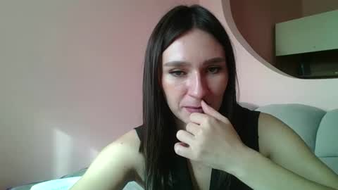 Roza05x online show from October 13, 9:31 am