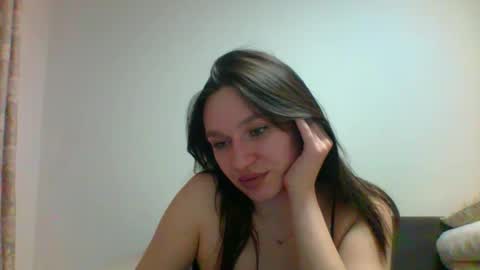 Roza05x online show from March 23, 9:19 pm