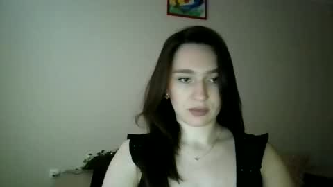 Roza05x online show from June 1, 9:44 am