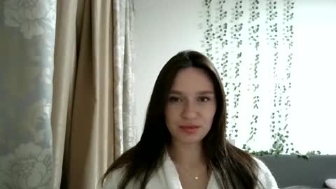 Roza05x online show from July 12, 7:49 pm