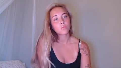 rozzygrace2 online show from July 21, 1:08 am