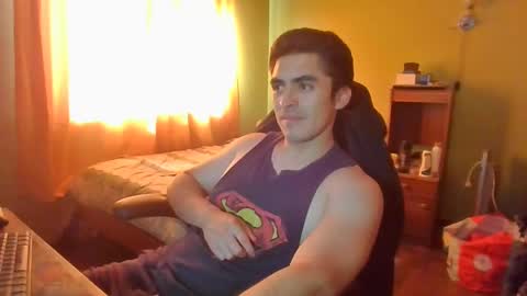 Snapshot of rpaulo25 chatting on December 23, 8:14 pm rpaulo25 online show from December 23, 8:14 pm