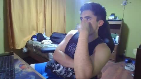 Snapshot of rpaulo25 chatting on February 7, 3:23 am rpaulo25 online show from February 7, 3:23 am