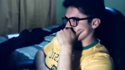 Snapshot of rpaulo25 chatting on September 24, 4:05 am rpaulo25 online show from September 24, 4:05 am