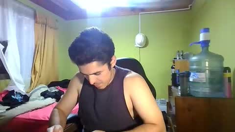 rpaulo25 online show from March 15, 11:11 pm