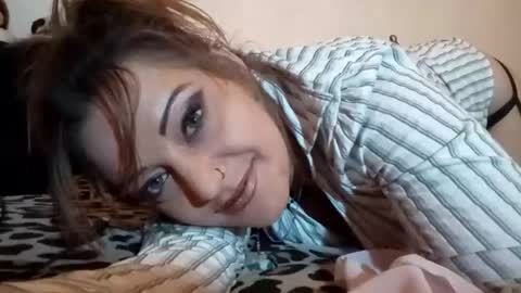 rraineonme online show from April 26, 6:55 am