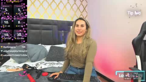 RubbyTaylor online show from February 20, 10:37 pm