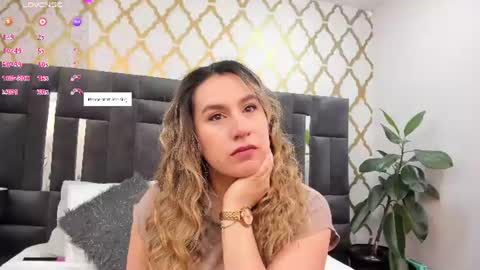 RubbyTaylor online show from June 13, 11:30 am
