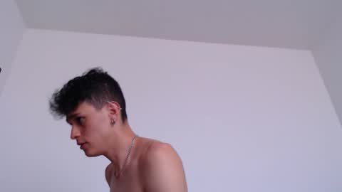 Ruby and Vanie online show from February 22, 9:57 pm