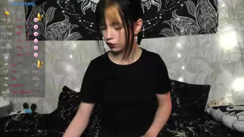 Snapshot of ruby_dallos chatting on November 23, 12:27 pm Ruby online show from November 23, 12:27 pm