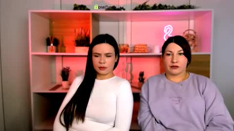 ruby frost online show from December 3, 12:25 pm