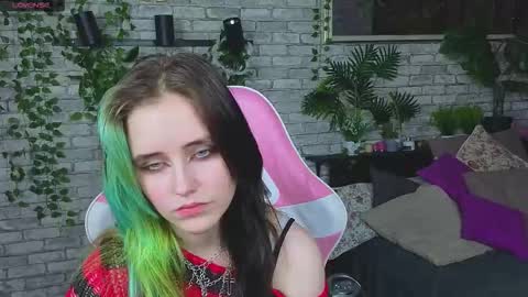 Ilona online show from March 6, 9:11 pm