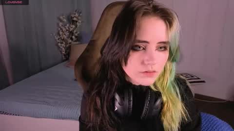 Ilona online show from March 17, 8:45 pm