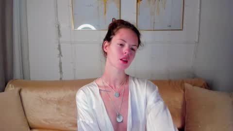 Snapshot of rubyattwood chatting on October 18, 6:26 am rubyattwood online show from October 18, 6:26 am