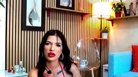 Snapshot of rubydesyre chatting on June 8, 3:51 am rubydesyre online show from June 8, 3:51 am