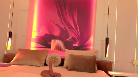 Ruby Luxe online show from October 12, 5:06 am