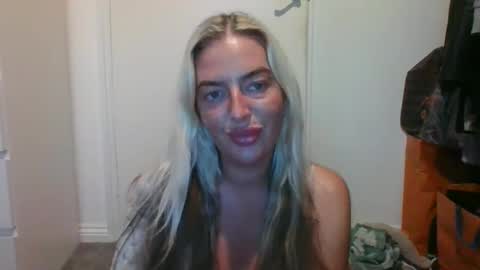 Snapshot of rubyredxxxoxxx chatting on December 24, 3:37 pm rubyredxxxoxxx online show from December 24, 3:37 pm