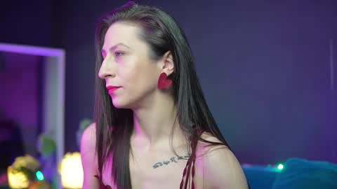  Ruby  online show from March 2, 11:00 pm