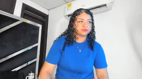 rubyxht online show from November 18, 12:42 pm