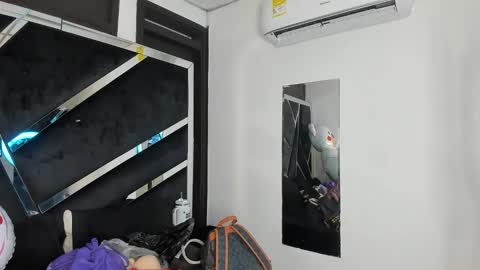 rubyxht online show from February 17, 12:45 pm