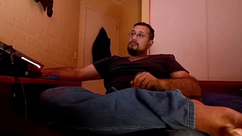 Snapshot of ruck_31 chatting on December 10, 1:00 am  Ruck  online show from December 10, 1:00 am