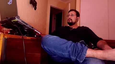 Snapshot of ruck_31 chatting on January 15, 2:27 am  Ruck  online show from January 15, 2:27 am