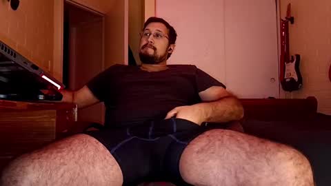 Snapshot of ruck_31 chatting on February 21, 3:45 am  Ruck  online show from February 21, 3:45 am