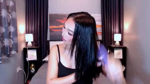 Snapshot of ruesalvartore chatting on December 16, 12:10 pm its me Sabel online show from December 16, 12:10 pm