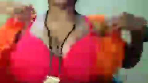 Snapshot of ruhi5064 chatting on July 28, 6:42 pm Ruhi online show from July 28, 6:42 pm