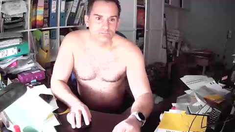 runner1978 online show from February 24, 7:50 am