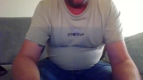Snapshot of runner_1978 chatting on September 28, 8:36 pm runner_1978 online show from September 28, 8:36 pm