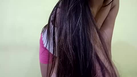 Snapshot of rupali01 chatting on February 22, 9:56 am Rupali online show from February 22, 9:56 am