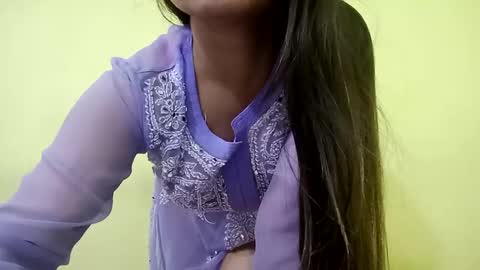 Snapshot of rupali01 chatting on February 26, 6:04 am Rupali online show from February 26, 6:04 am