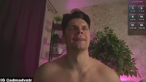 Snapshot of rus_adventure chatting on November 3, 4:30 pm Adam online show from November 3, 4:30 pm