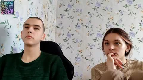 Lisa and Vlad online show from April 23, 8:13 am