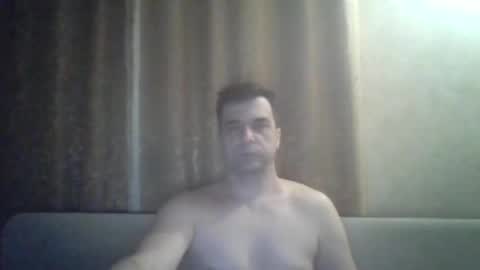 rusqadisx online show from May 2, 8:58 pm