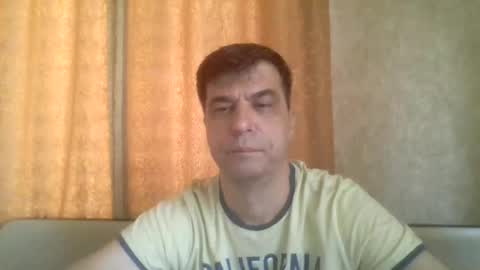 Snapshot of rusqadisx chatting on June 20, 7:33 am rusqadisx online show from June 20, 7:33 am