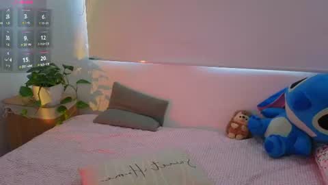 Lorenn online show from July 13, 9:17 pm
