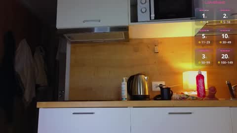 Snapshot of russian_sexy_girl5 chatting on March 7, 2:25 am Mary online show from March 7, 2:25 am