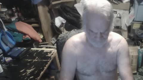 Snapshot of russtenail21 chatting on September 20, 7:37 pm Russtenail21 online show from September 20, 7:37 pm